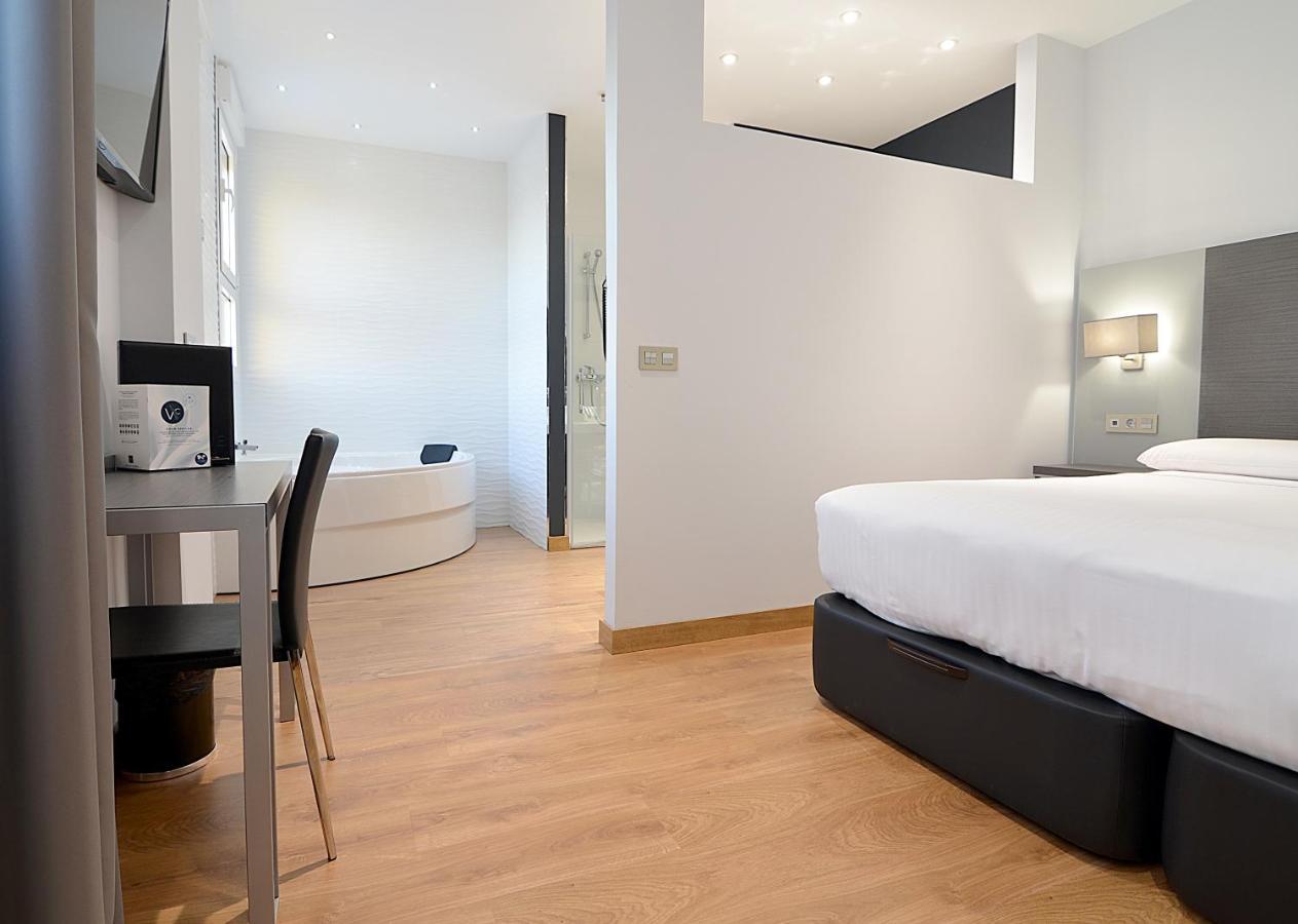 Uve Hotel 3*